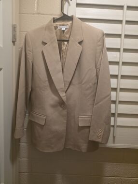 Pendleton Jacket - Beige - Size 6